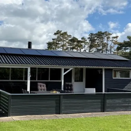 Sissa - 1-5km From The Sea By Interhome Hals