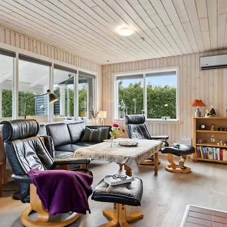 Feriehus Sissa - 1-5km From The Sea By Interhome *