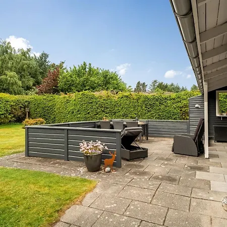 Feriehus Sissa - 1-5km From The Sea By Interhome *